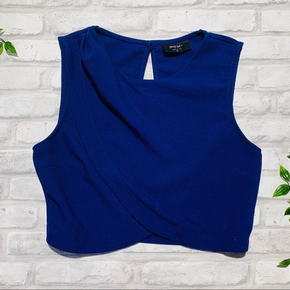 ⭐️4/$20 SALE⭐️ - Picture 2 of 4